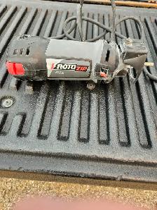 RotoZip Cut Out Tool, like new. $ 50