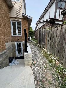 One bedroom basement for rent - Photo 2