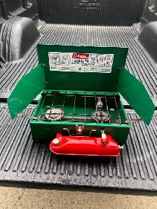 COLEMAN CAMPING STOVE - Photo 2