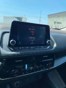 2021 Nissan Rogue SV - Photo 8