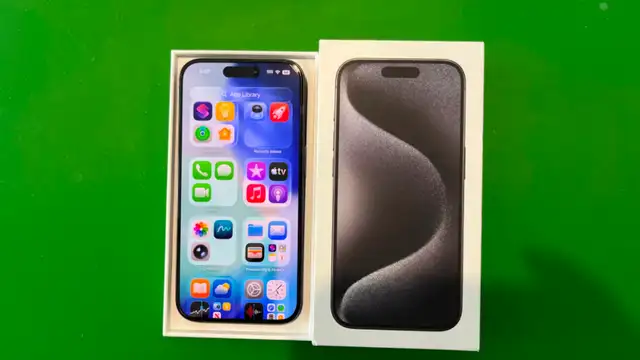 iPhone 15 Pro, 128GB, Black.
