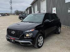 2021 Hyundai Venue Essential - Photo 4