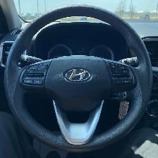 2020 Hyundai Venue Essential - Photo 9