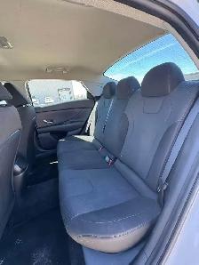2021 Hyundai Elantra Essential - Photo 14