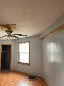 Student Room for Rent – Only $300/Month - Photo 2
