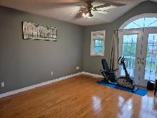 Private room for Rent
