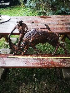 Vintage Coppercraft Bullfighter Wall Plaque: Retro Spanish Decor