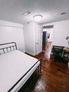 Basement with separate entrance for rent in Scarborough - Photo 3