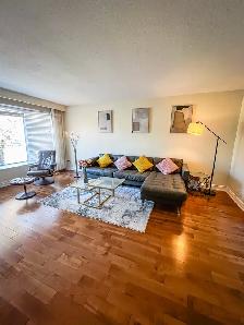 Master bedroom with attached bathroom for rent - Photo 5
