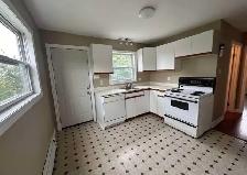 2 BEDROOM FLAT OXFORD ST SEPTEMBER 1. HEAT, HOT WATER PARKING - Photo 3