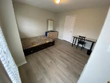 York University village room for rent - Photo 4