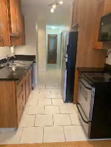 2-Bed 1-Bath Suite off Broadway - Available September 1st 2026 - Photo 3