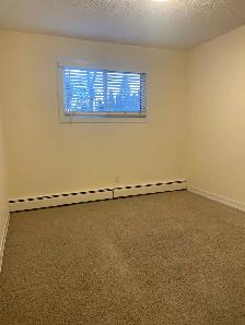 2-Bed 1-Bath Suite off Broadway - Available September 1st 2026 - Photo 5