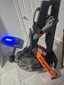 rowing machine - Photo 3