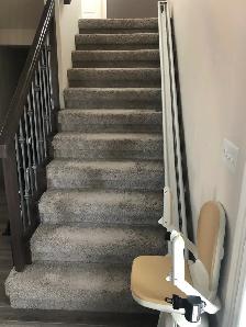 ACORN STAIRLIFT - Photo 2
