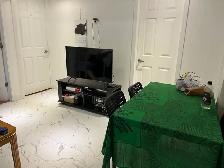 Ideal for UVIC student $1050 - Photo 2