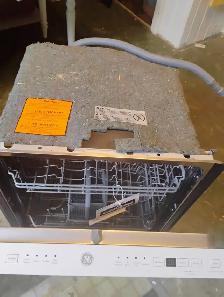 Brand new GE dishwasher $300 obo - Photo 2