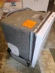 Brand new GE dishwasher $300 obo - Photo 5