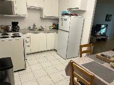 très beau 3 1/2 bien situé - Photo 3