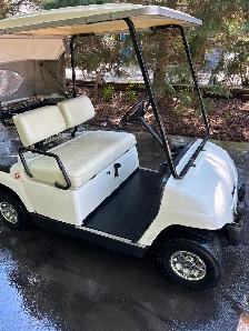 1999 Yamaha golf cart - Photo 2
