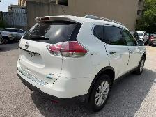 2015 Nissan Rogue SV FWD - Photo 4