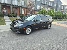 CHRYSLER GRAND CARAVAN SXT 2025 - Photo 5