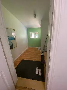 Cozy couple room in eastyork available from Aug 29th - Photo 4