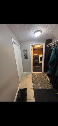 Beautiful basement Suite for Rent! - Photo 2