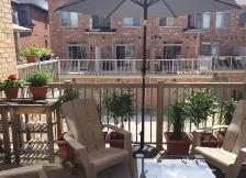 Modern Townhouse Near Woodbine Beach For Rent - Photo 7