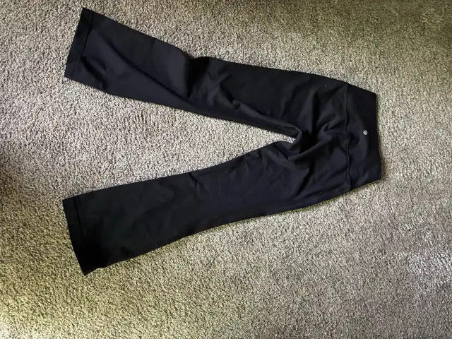 womens lululemon yoga pants