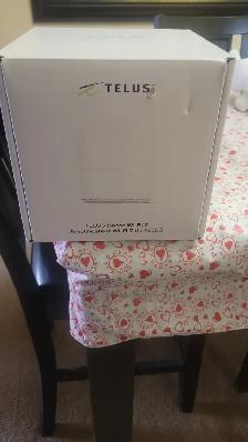 Telus Boost  Wi-Fi 7 brand new