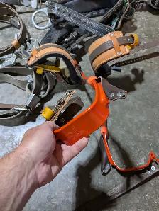 Climbing Belt and Spurs - Photo 2