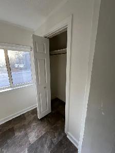 RENOVATED - CENTRAL LOCATION - Photo 4