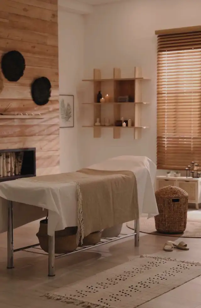 Hiring Male massage therapists