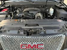 2012 GMC DENALI YUKON XL PKG – AWD JET BLACK / BLACK LEATHER - Photo 3
