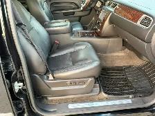 2012 GMC DENALI YUKON XL PKG – AWD JET BLACK / BLACK LEATHER - Photo 6