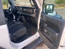 2021 JEEP WRANGLER - Photo 6