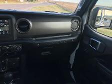 2021 JEEP WRANGLER - Photo 9