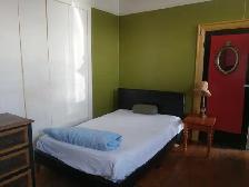 Male 50  Only, Quiet All INCLUSIVE - 1 x room Downtown Kingston - Photo 5