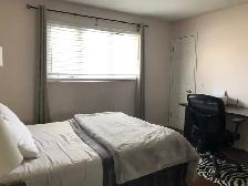 Fully Furnished 3-Bedroom Main Floor in Varsity | Double Garage - Photo 5
