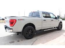 2023 Ford F-150 XLT PREM 3.5L ECO-BOOST 4X4, LOADED/BUCKETS, CLE - Photo 11