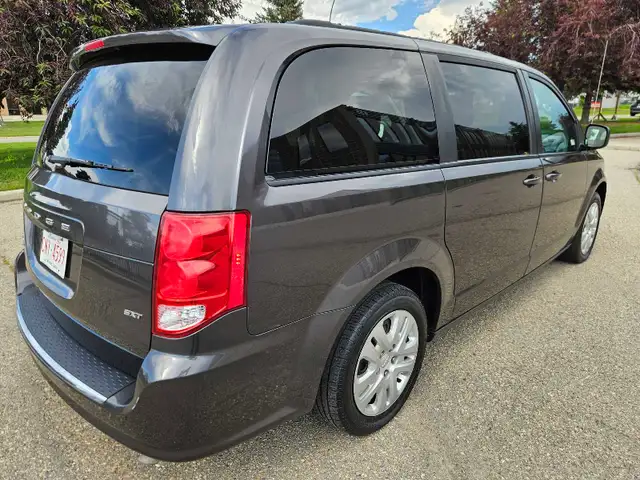 2019 Dodge Grand Caravan SXT Stow & Go 'DVD' 3.6L V6