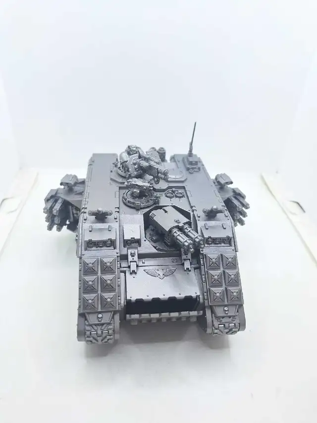 Warhammer 40k Land Raider Primed Gray /w Multi-Melta upgrade