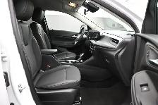 2025 Buick Encore GX AWD, HEATED SEATS, BACKUP CAMERA & MORE! - Photo 30