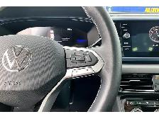 2023 Volkswagen Taos AWD | PANORAMIC SUNROOF | TOUCHSCREEN | CAM - Photo 13