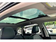 2023 Volkswagen Taos AWD | PANORAMIC SUNROOF | TOUCHSCREEN | CAM - Photo 15