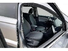 2023 Volkswagen Taos AWD | PANORAMIC SUNROOF | TOUCHSCREEN | CAM - Photo 18