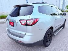 2014 Chevrolet Traverse LS 4dr SUV AWD (3.6L 6cyl 6A) - Photo 7