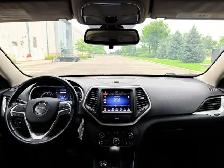 2015 Jeep Cherokee Trailhawk 4dr SUV 4WD (2.4L 4cyl 9A) - Photo 22