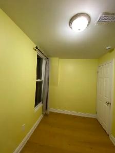 ROOMS $825/$850/mo, LANSDOWNE SUBWAY ST (BLOOR&LANSDOWNE)